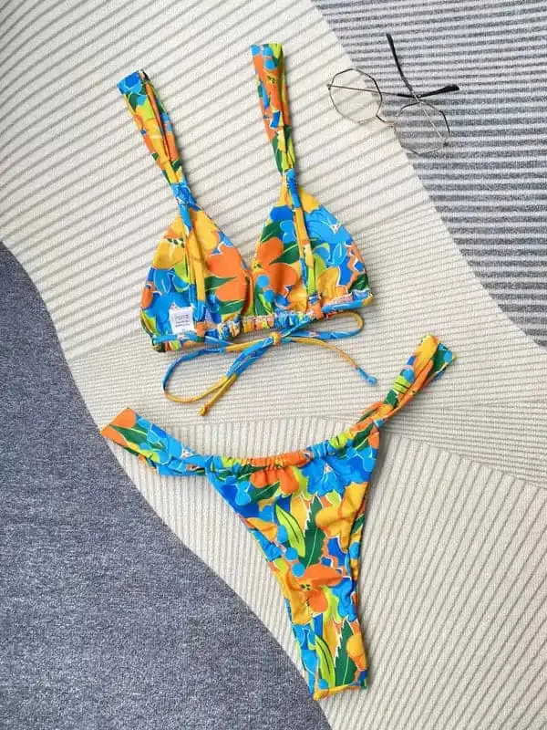 Women’s fashion new printed strappy split bikini